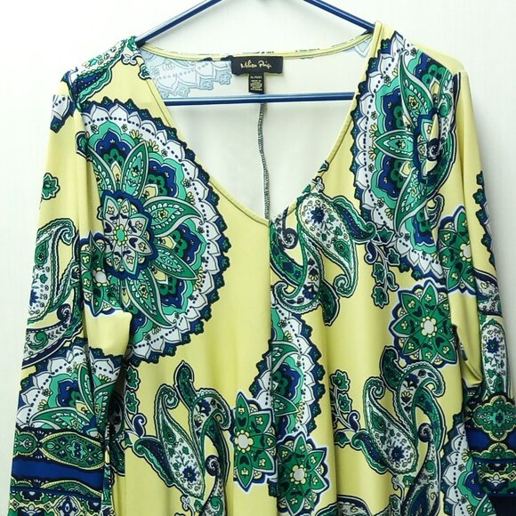 Melissa Paige Tops - Melissa Paige V-Neck Blouse XL